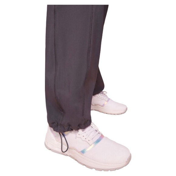 Rib Knit Drawstring Waist Scrub Pant - Picture 4 of 5